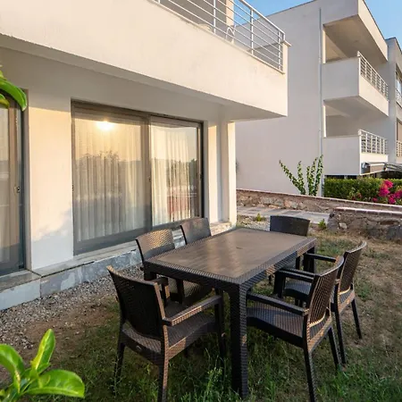 Apartment Vacation Flat W Pool Garden In Bodrum